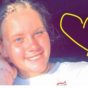 Meet your Posher, Skylre